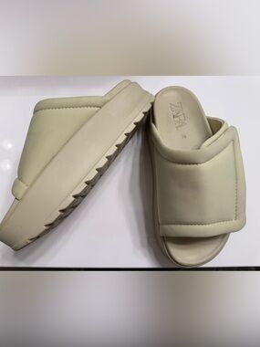 ZARA Chunky Platform Padded Slide Sandals